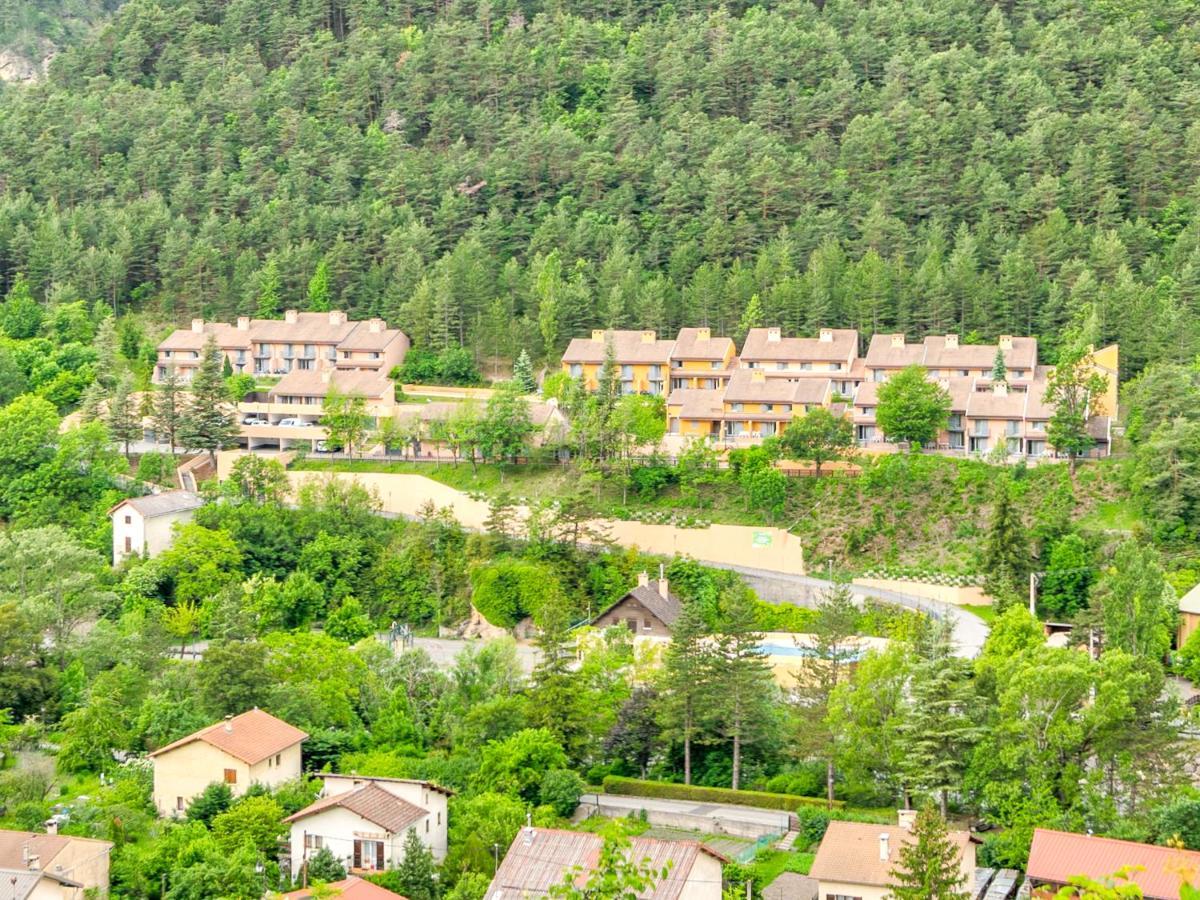 Vacanceole - Residence Les Gorges Rouges Guillaumes Exterior foto